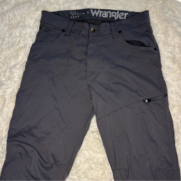 Wrangler work pants gray 34”Wx34”L utility pants stretchy light weight - Picture 4 of 6